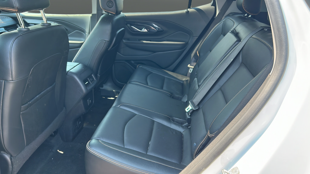 Used 2022 GMC Terrain AT4 AWD/4WD image 16
