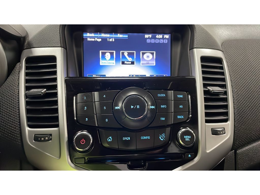 Used 2016 Chevrolet Cruze LT FWD image 13