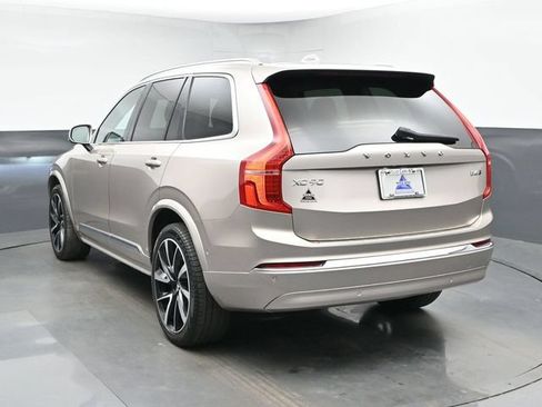 Used 2023 Volvo XC90 B6 Plus AWD/4WD image 8