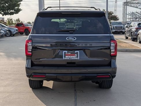 Used 2024 Ford Expedition Limited AWD/4WD image 7