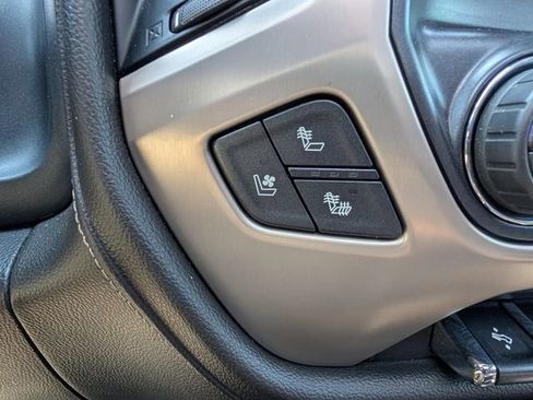 Used 2019 GMC Sierra 2500 Denali w/ Duramax Plus Package AWD/4WD image 23