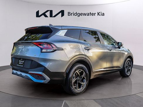 Certified 2023 Kia Sportage LX AWD/4WD image 6