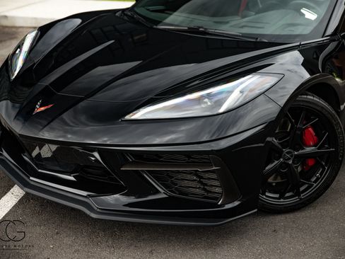 Used 2020 Chevrolet Corvette Stingray Premium Cpe w/ 3LT Preferred Equipment Group RWD image 3