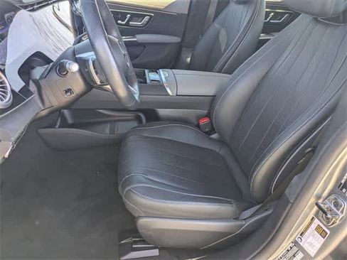 Used 2023 Mercedes-Benz EQS 580 4MATIC Sedan image 14