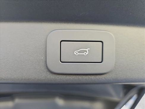 New 2025 Land Rover Range Rover Sport Dynamic SE image 13