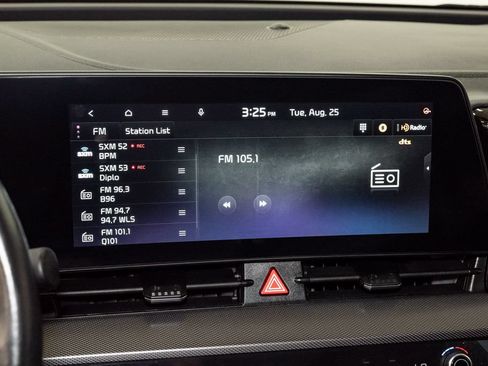 Certified 2023 Kia Sportage SX AWD/4WD image 18