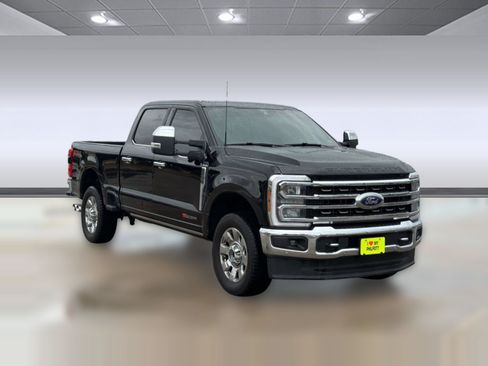 Certified 2024 Ford F250 King Ranch w/ Chrome Package AWD/4WD image 7