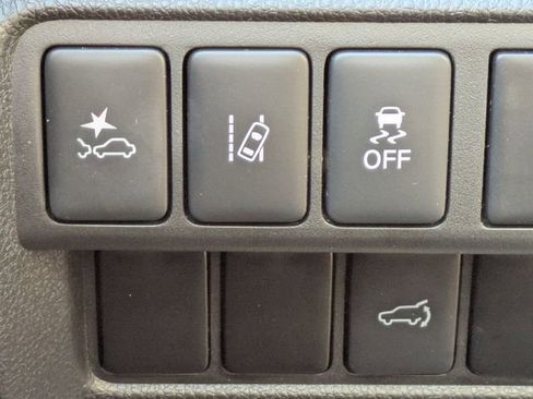 Used 2024 Mitsubishi Eclipse Cross SEL image 29