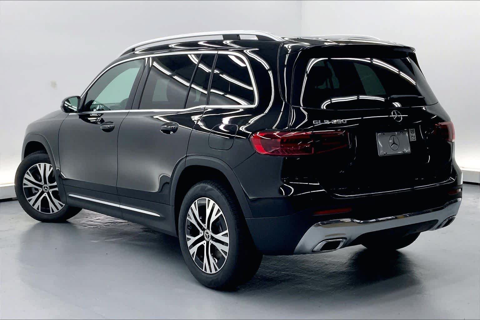 Used 2026 Mercedes-Benz GLB 250 image 5