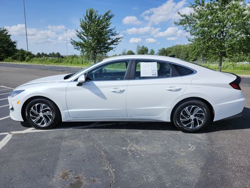 Used 2021 Hyundai Sonata Blue FWD image 14