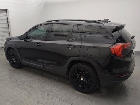 Used 2020 GMC Terrain SLE w/ Driver Convenience Package FWD image 3