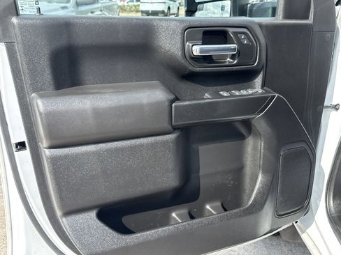 Used 2023 Chevrolet Silverado 2500 W/T w/ WT Convenience Package image 3