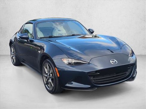 Used 2021 MAZDA MX-5 Miata RF Grand Touring RWD image 3
