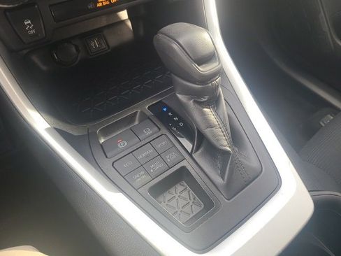 Used 2024 Toyota RAV4 LE image 26