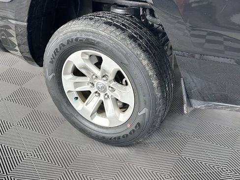 Certified 2023 RAM 1500 Laramie AWD/4WD image 42