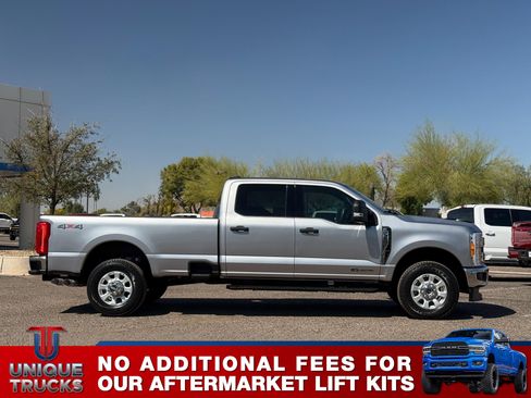 Used 2023 Ford F350 XLT AWD/4WD image 4