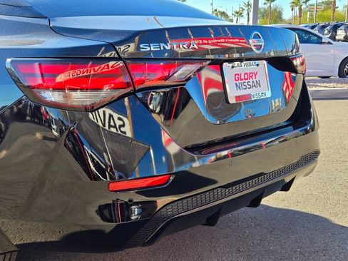 Used 2023 Nissan Sentra S image 9