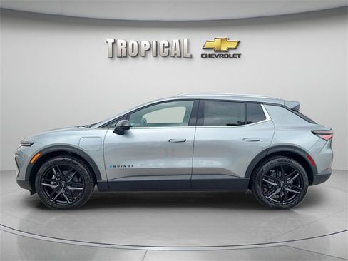 New 2026 Chevrolet Equinox EV LT image 4