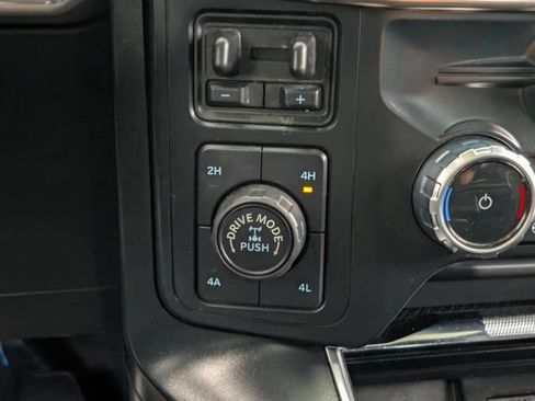 Certified 2023 Ford F150 Raptor w/ Raptor Carbon Fiber Package AWD/4WD image 28