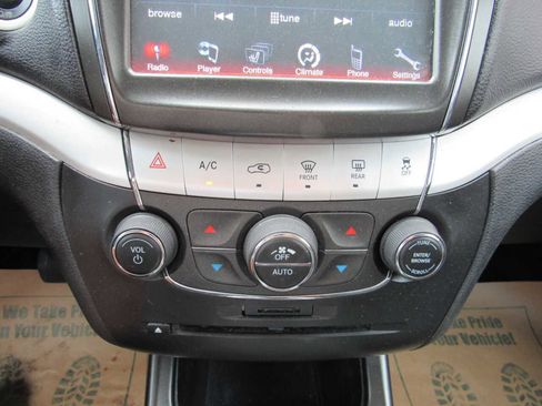 Used 2017 Dodge Journey GT w/ Flexible Seating Group image 16