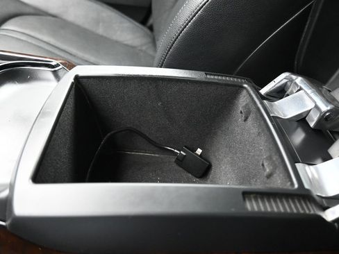 Used 2015 Audi A8 4.0T w/ Premium Package image 28