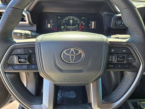 Certified 2025 Toyota Tacoma SR5 image 20