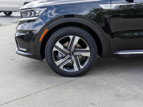 Certified 2023 Kia Sorento SX Prestige AWD/4WD image 29