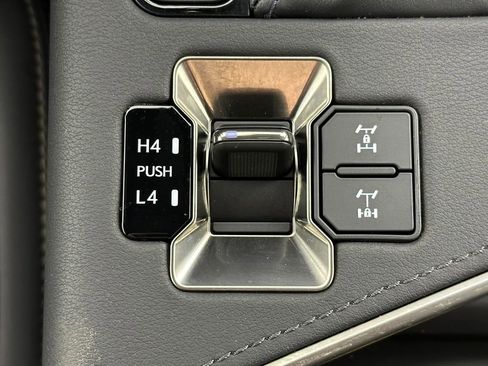 Used 2024 Lexus GX 550 AWD/4WD image 28