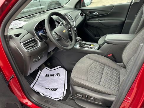 Used 2024 Chevrolet Equinox LT FWD image 13