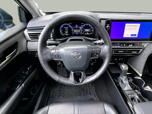 Certified 2026 Toyota Camry Hybrid AWD/4WD image 6