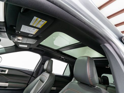 Used 2023 Ford Explorer Timberline w/ Timberline Technology Package image 17