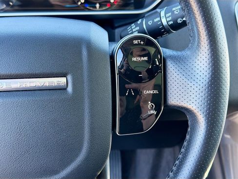 Used 2020 Land Rover Range Rover Sport HSE image 38