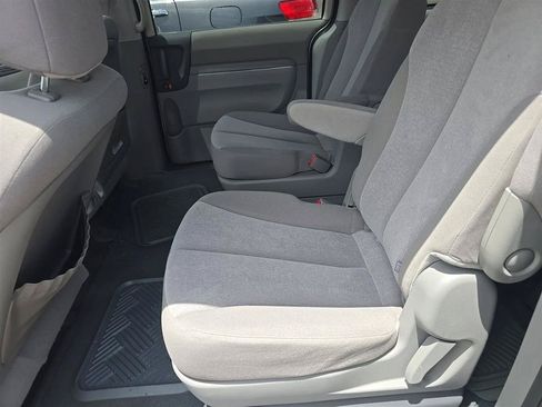 Used 2012 Kia Sedona LX w/ PWR Pkg FWD image 19
