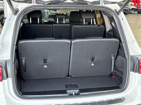Certified 2026 Mercedes-Benz GLB 250 4MATIC image 30