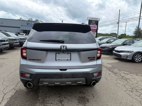 Used 2024 Honda Passport TrailSport image 5