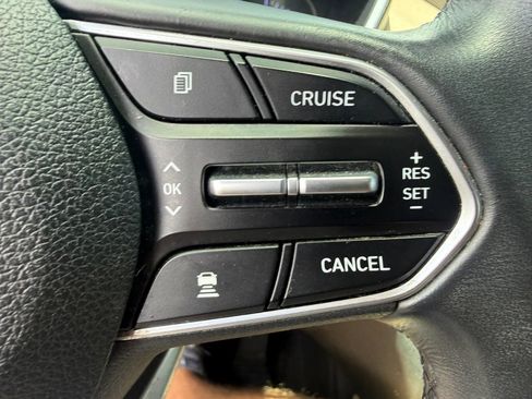 Used 2019 Hyundai Santa Fe SEL FWD image 23