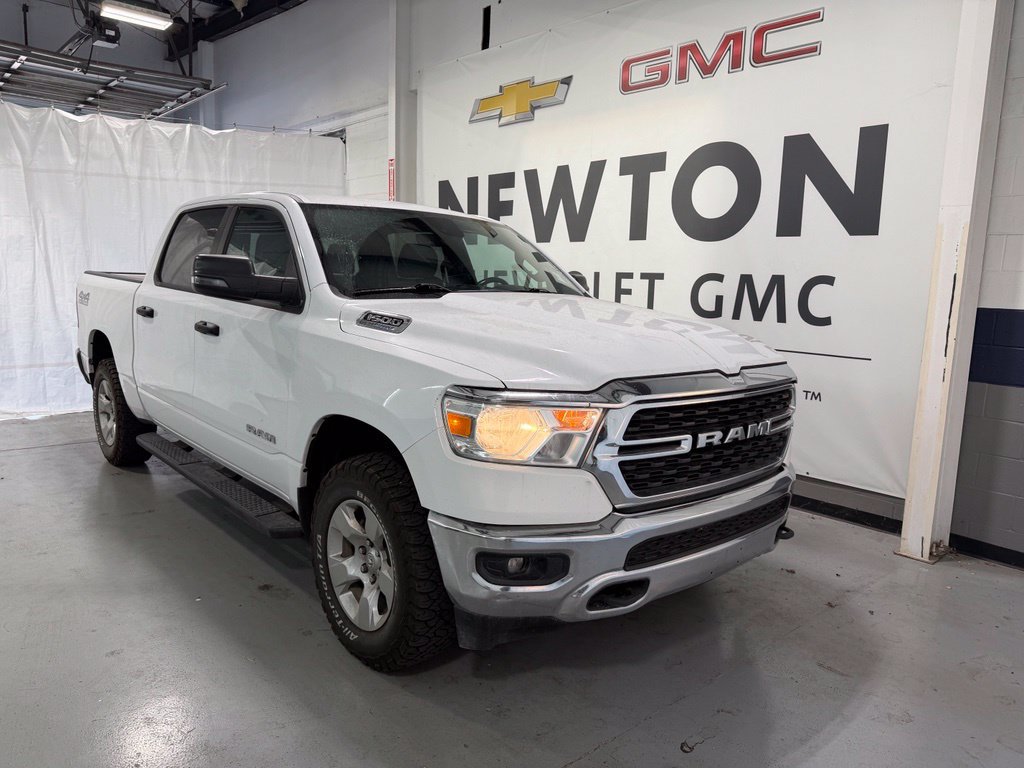 Used 2023 RAM 1500 Big Horn AWD/4WD image 2
