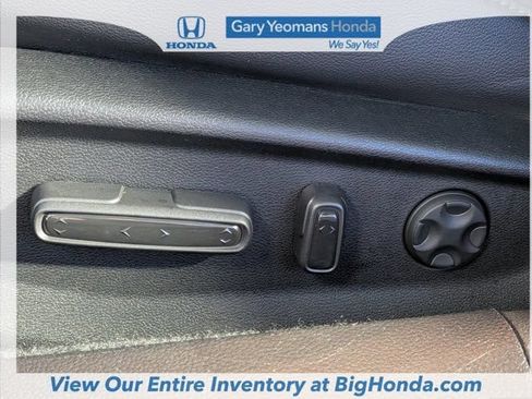Used 2022 Honda Accord Touring image 22