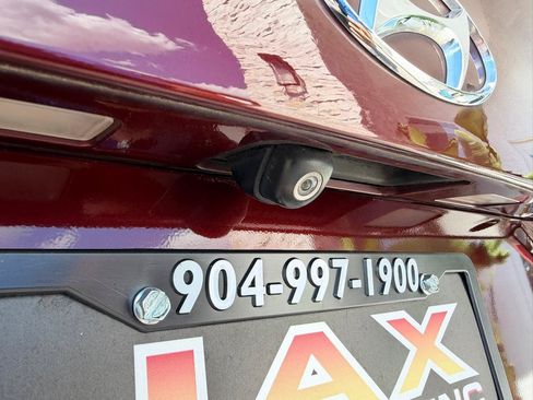 Used 2016 Hyundai Genesis 3.8 RWD image 13