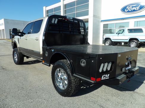 Used 2017 Ford F350 King Ranch w/ FX4 Off-Road Package AWD/4WD image 15