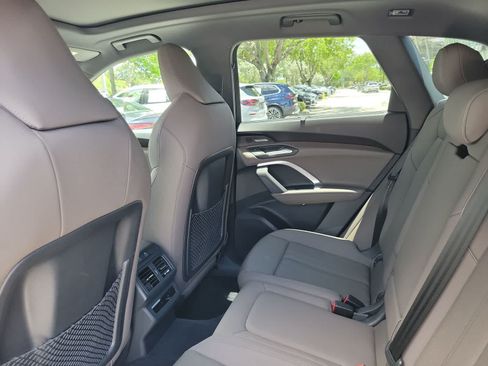 Used 2025 Audi Q5 Premium Plus w/ Premium Plus AWD/4WD image 20