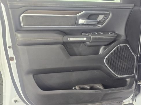 Used 2022 RAM 1500 Laramie AWD/4WD image 37
