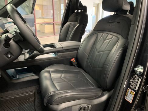 Used 2027 Kia Telluride SX Prestige X-Line w/ Towing Package AWD/4WD image 17