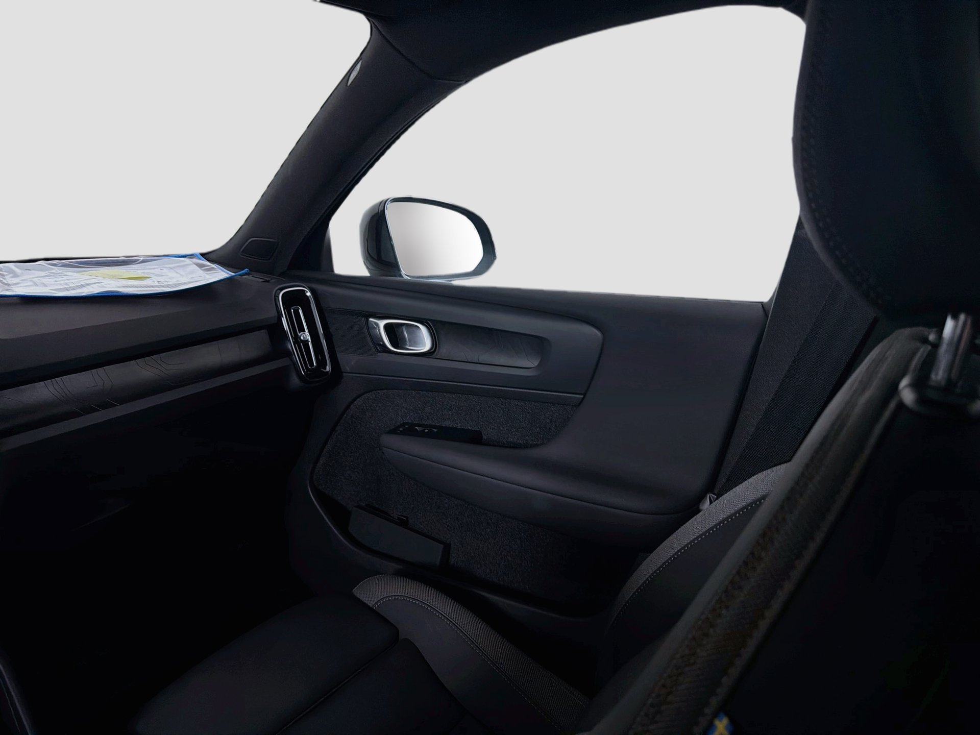Certified 2023 Volvo XC40 Recharge Core w/ Protection Package Premier AWD/4WD image 23