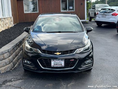 Used 2018 Chevrolet Cruze Premier w/ Premier True North Edition FWD image 14