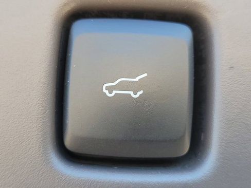 Certified 2022 Lincoln Corsair FWD image 13