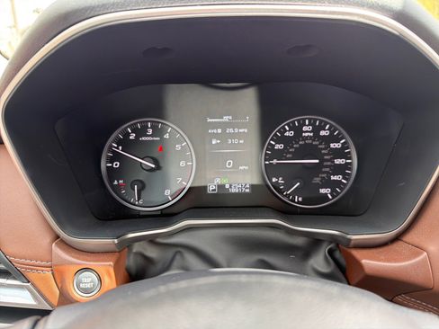 Used 2024 Subaru Outback Touring image 21