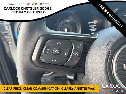 Used 2025 Jeep Wrangler Unlimited Rubicon 4xe w/ Convenience Group image 14