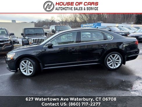 Used 2017 Volkswagen Passat 1.8T SE image 8