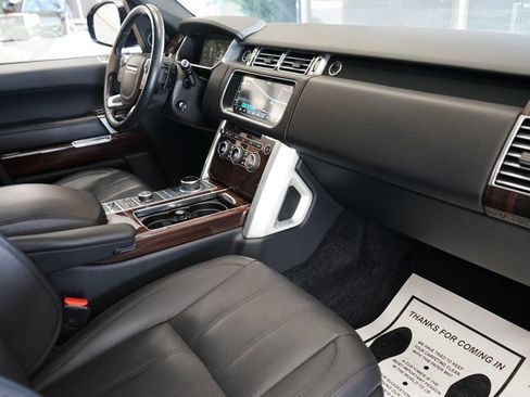 Used 2017 Land Rover Range Rover Supercharged AWD/4WD image 48